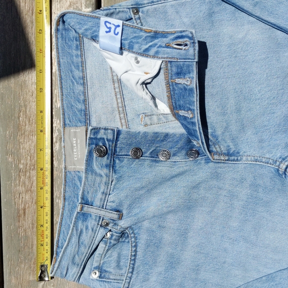 Everlane 90's Cheeky Jean - Picture 3 of 16
